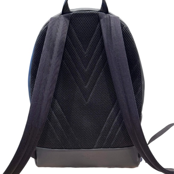 ~ Louis Vuitton Takeoff Backpack~ - Picture 4 of 8